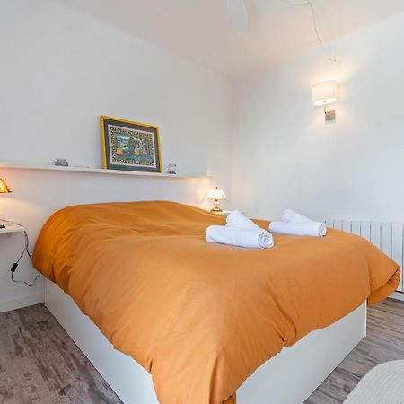 Hauzify I Apartament Zulu Cubelles Bagian luar foto