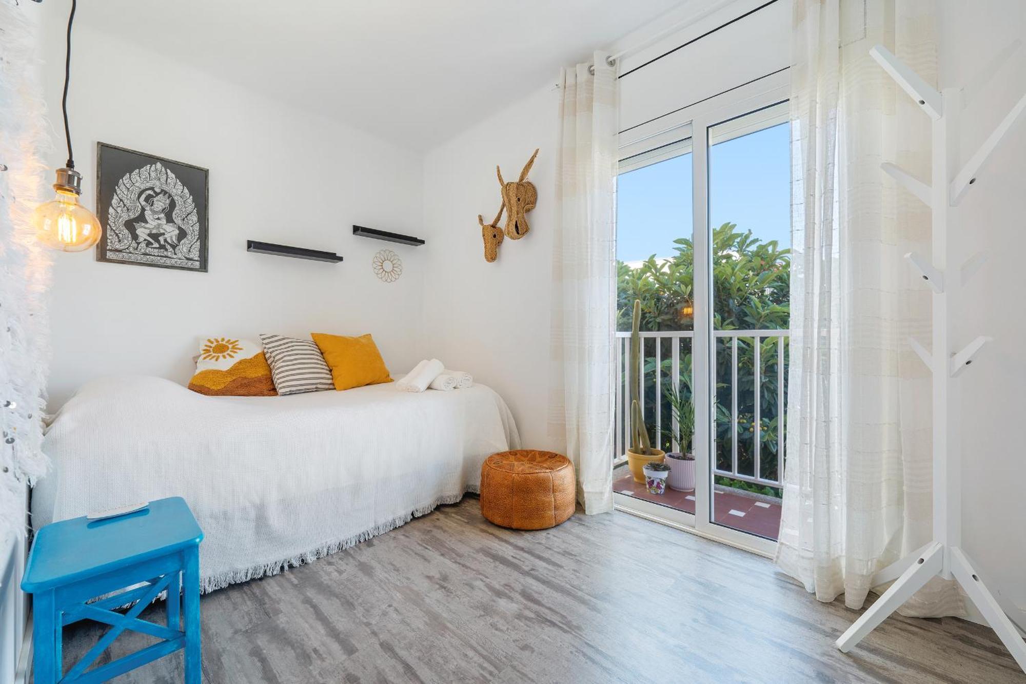 Hauzify I Apartament Zulu Cubelles Bagian luar foto